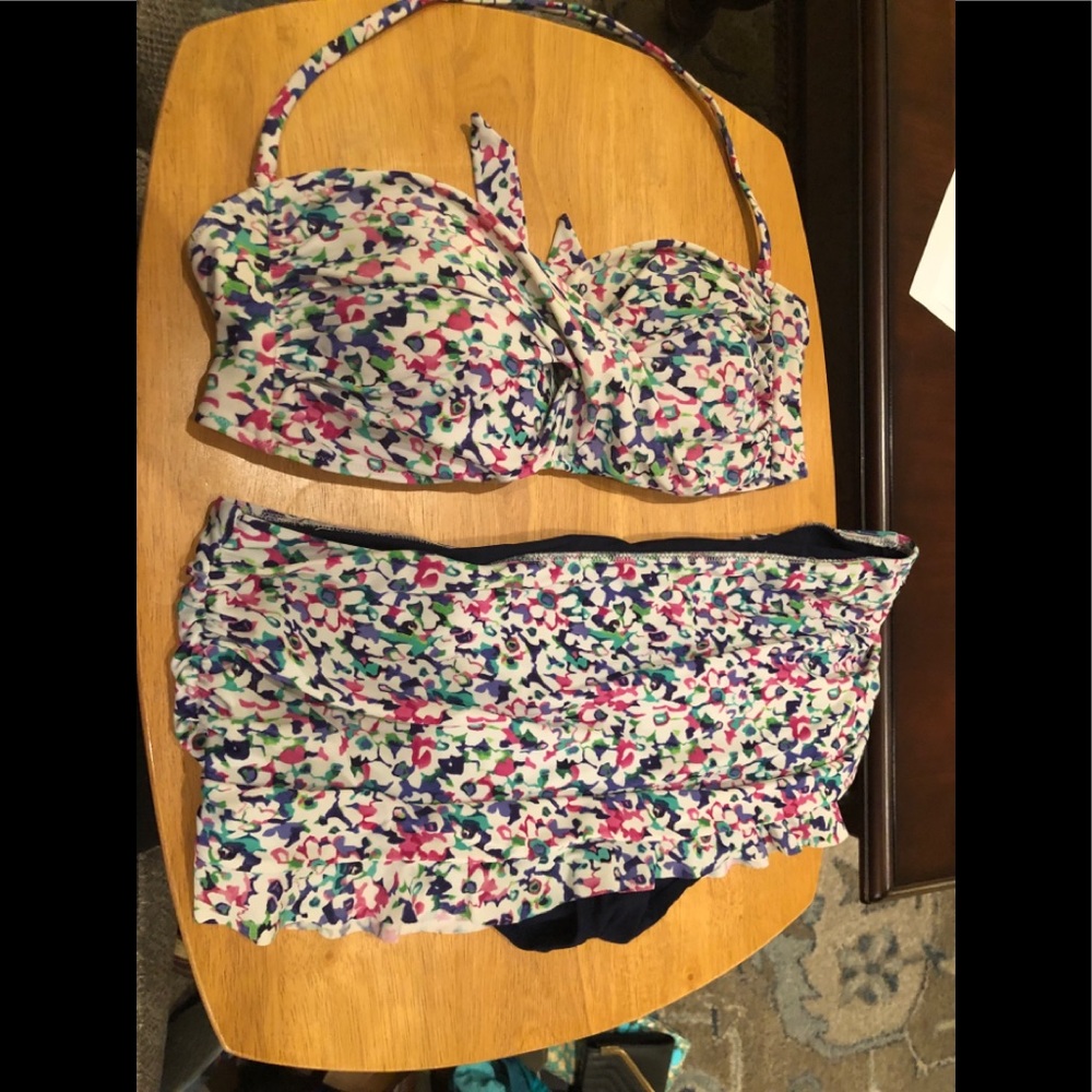 Bathing suit